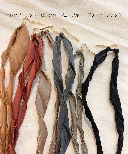 mou（モウ）の「ラップヘアリボンヘアアクセサリー（その他ヘアアクセサリー・レディース・レッド/オレンジ/ブラック/グリーン/ピンクベージュ/ブルー・FREE）」の6枚目の写真