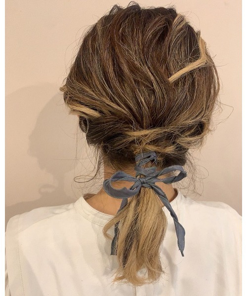 mou（モウ）の「ラップヘアリボンヘアアクセサリー（その他ヘアアクセサリー・レディース・レッド/オレンジ/ブラック/グリーン/ピンクベージュ/ブルー・FREE）」の4枚目の写真