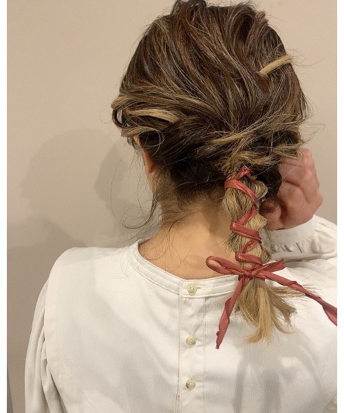 mou（モウ）の「ラップヘアリボンヘアアクセサリー（その他ヘアアクセサリー・レディース・レッド/オレンジ/ブラック/グリーン/ピンクベージュ/ブルー・FREE）」の7枚目の写真