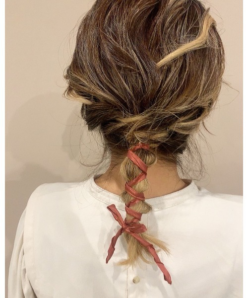 mou（モウ）の「ラップヘアリボンヘアアクセサリー（その他ヘアアクセサリー・レディース・レッド/オレンジ/ブラック/グリーン/ピンクベージュ/ブルー・FREE）」の10枚目の写真