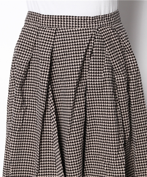 DISCOAT（ディスコート）の「【Discoat】細コールタックスカート（スカート・レディース・オフホワイト/ネイビー/ブラック・ﾌﾘ-）」の6枚目の写真