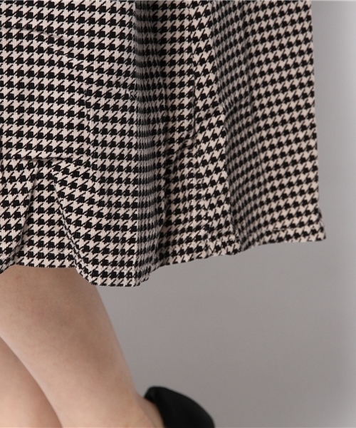 DISCOAT（ディスコート）の「【Discoat】細コールタックスカート（スカート・レディース・オフホワイト/ネイビー/ブラック・ﾌﾘ-）」の8枚目の写真