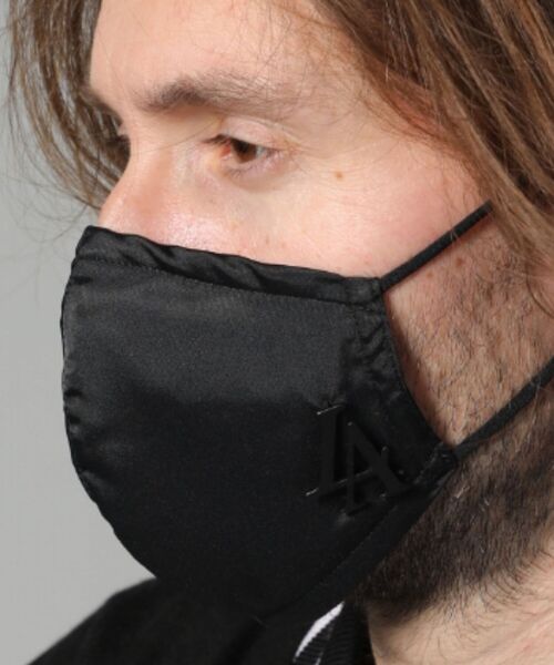 STUD MUFFIN（スタッドマフィン）の「STUD MUFFIN/スタッドマフィン/LAメタルマスク（マスク・メンズ・ゴールド/ブラック・FREE）」の17枚目の写真