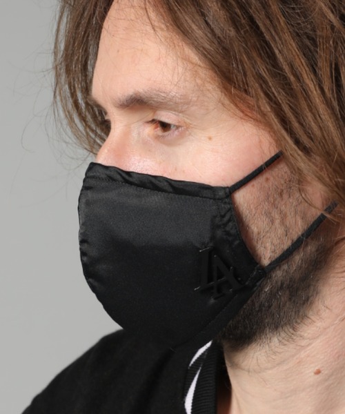 STUD MUFFIN（スタッドマフィン）の「STUD MUFFIN/スタッドマフィン/LAメタルマスク（マスク・メンズ・ゴールド/ブラック・FREE）」の9枚目の写真