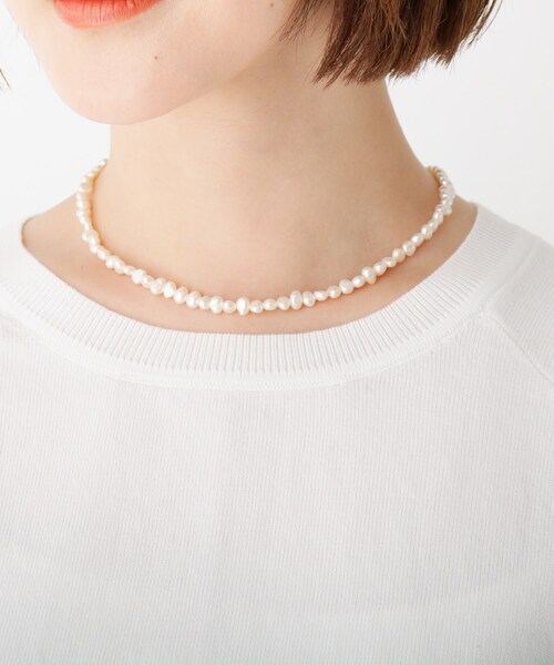 AG by aquagirl（エージーバイアクアガール）の「◆2WAY淡水パールネックレス（ネックレス・レディース・ホワイト系3・00）」の4枚目の写真