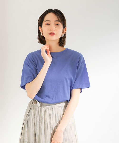 KBF（ケイビーエフ）の「クルーネックシアーTシャツ（Tシャツ/カットソー・レディース・ブルー/グリーン/アイボリー・ONE）」の4枚目の写真