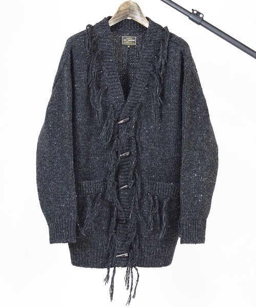 EGO TRIPPING（エゴトリッピング）の「mcg2842-ELVIS KNIT CARDIGAN  カーディガン（カーディガン/ボレロ・メンズ・チャコール/ブラウン/サンドベージュ・46/48）」の2枚目の写真