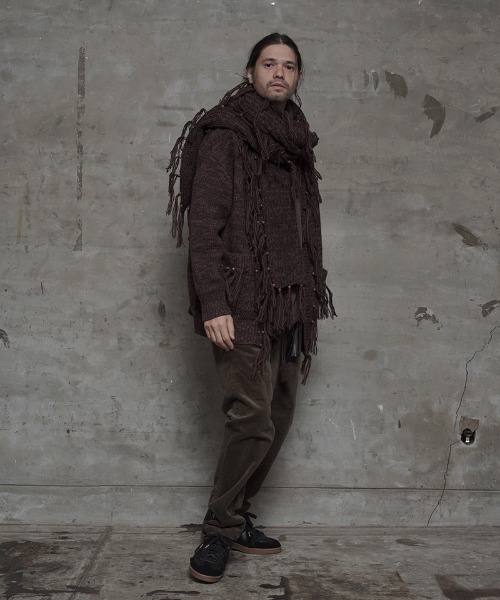 EGO TRIPPING（エゴトリッピング）の「mcg2842-ELVIS KNIT CARDIGAN  カーディガン（カーディガン/ボレロ・メンズ・チャコール/ブラウン/サンドベージュ・46/48）」の7枚目の写真