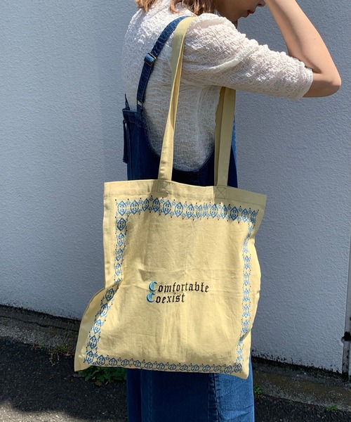 Kastane（カスタネ）の「Frame Stitch Eco Bag（エコバッグ/サブバッグ・レディース・ブルー/オフホワイト/イエロー・FREE）」の9枚目の写真