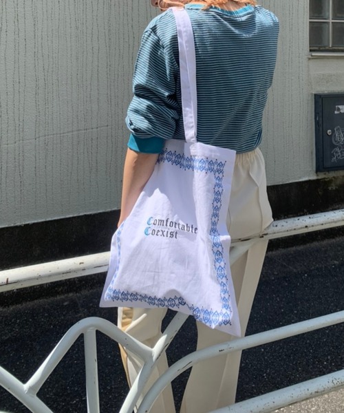 Kastane（カスタネ）の「Frame Stitch Eco Bag（エコバッグ/サブバッグ・レディース・ブルー/オフホワイト/イエロー・FREE）」の10枚目の写真