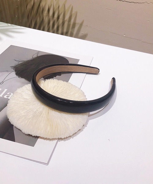 juweel（ユウェル）の「レディース エナメルカラフルカチューシャ【ドレスに合わせやすいアクセサリーシリーズ】（カチューシャ・レディース・G/H/D/B/C/E/F/A/I・FREE）」の2枚目の写真