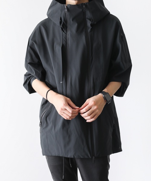 ATTACHMENT（アタッチメント）の「3LAYER LIGHT TAFEETA HOODED JACKET