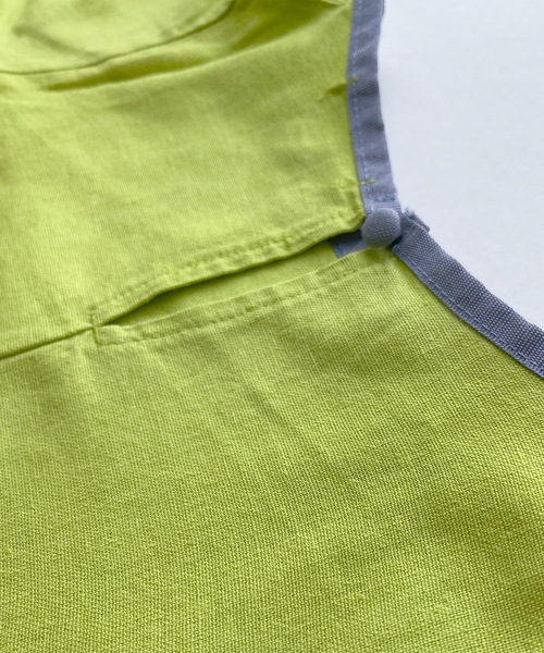 CALMIA（カルミア）の「レーヨンリネンベルスリーブワンピース（90～140cm）（ワンピース・キッズ・イエロー/オレンジ/グリーン・110/120/130/140/90/100）」の6枚目の写真