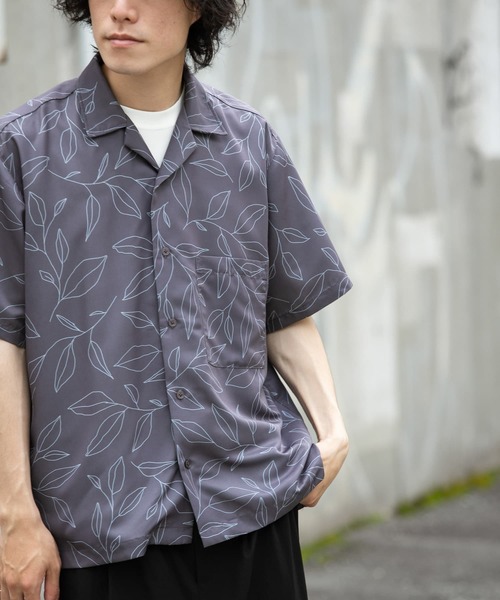 ITEMS URBANRESEARCH（アイテムズ アーバンリサーチ）の「リーフプリント オープンカラー半袖シャツ（シャツ/ブラウス・メンズ・パープル/ネイビー/ブラウン・MEDIUM/LARGE）」の20枚目の写真