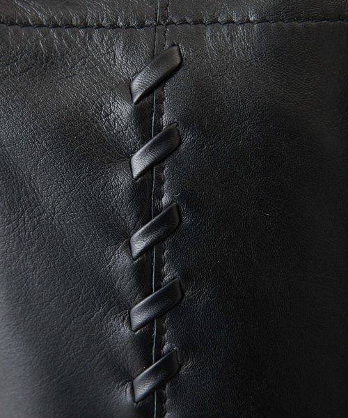 ear PAPILLONNER(イアパピヨネ)の「タッセルミニバッグ(ショルダーバッグ・レディース・ブラック/カーキ/モカ/アイボリー・FREE)」の20枚目の写真