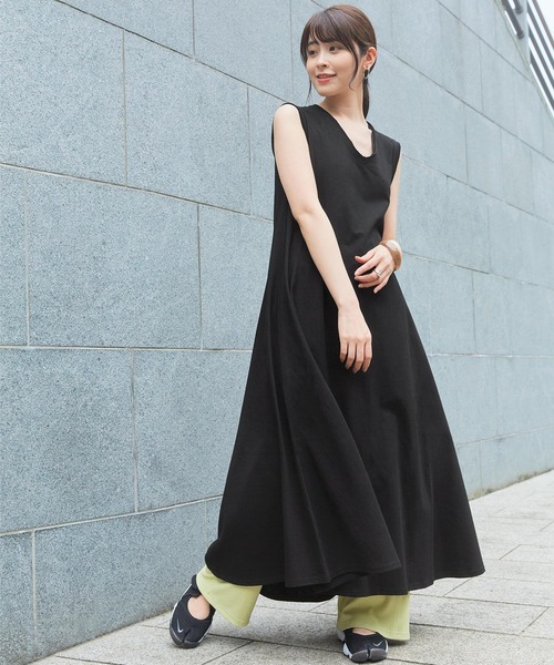 mikke（ミッケ）の「バックオープン ダメージデザインノースリーブワンピース（ワンピース・レディース・ブラック/パープル/カーキ・FREE）」の7枚目の写真