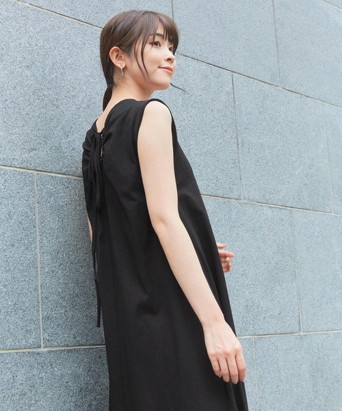 mikke（ミッケ）の「バックオープン ダメージデザインノースリーブワンピース（ワンピース・レディース・ブラック/パープル/カーキ・FREE）」の11枚目の写真