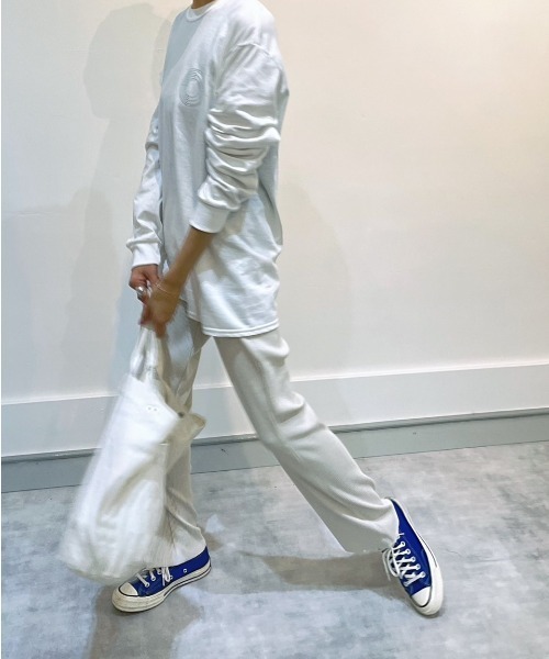 ulu(ウル)の「Semiflare rib pants(その他パンツ・レディース・アイボリー/チャコール・FREE)」の1枚目の写真