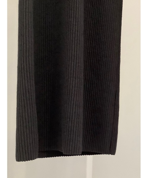 ulu(ウル)の「Semiflare rib pants(その他パンツ・レディース・アイボリー/チャコール・FREE)」の9枚目の写真