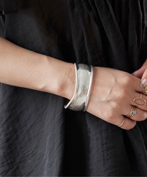 Libra Cue | ワイドウェーブバングル(バングル/リストバンド)