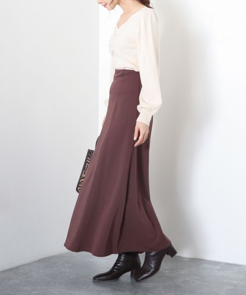 archives（アルシーヴ）の「バックレースアップスカート（スカート・レディース・グレイッシュベージュ/アイボリー/ブラウン/ブラック・MEDIUM）」の17枚目の写真