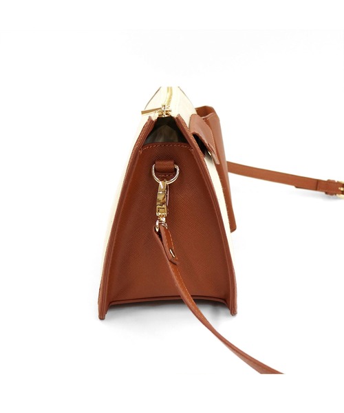 ACCOMMODE（アコモデ）の「ミニマルキャンバスショルダーバッグ（ショルダーバッグ・レディース・マスタード/ブラウン/ブラック・FREE）」の6枚目の写真