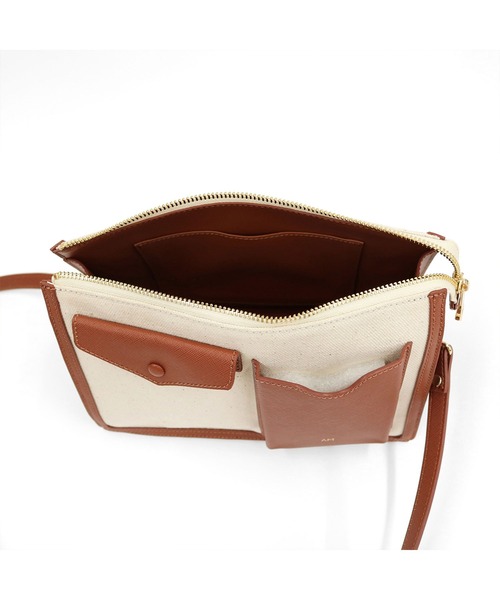 ACCOMMODE（アコモデ）の「ミニマルキャンバスショルダーバッグ（ショルダーバッグ・レディース・マスタード/ブラウン/ブラック・FREE）」の7枚目の写真