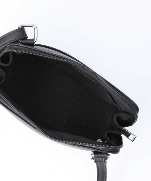 HONEYSUCKLE ROSE（ハニーサックルローズ）の「【HONEYSUCKLE ROSE】スクエアシンプルショルダーバッグ（ショルダーバッグ・レディース・ブラック/ネイビー/シルバー・ONE SIZE）」の11枚目の写真