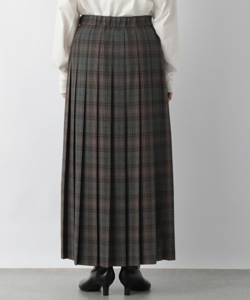LOWRYS FARM（ローリーズファーム）の「チェックプリーツスカート　217193（スカート・レディース・ブラウン/グレー/レッド・MEDIUM/LARGE）」の15枚目の写真