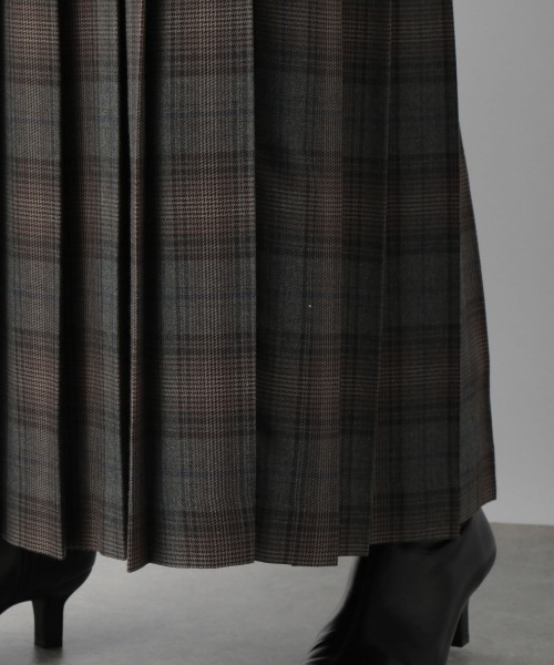 LOWRYS FARM（ローリーズファーム）の「チェックプリーツスカート　217193（スカート・レディース・ブラウン/グレー/レッド・MEDIUM/LARGE）」の18枚目の写真