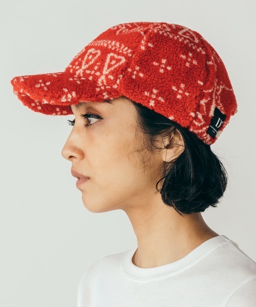 DOUBLE STANDARD CLOTHING(ダブルスタンダードクロージング)の「バンダナペイズリー柄ボアキャップ(キャップ・レディース・ブラック/レッド・FREE)」の5枚目の写真