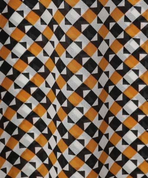 JEANASIS（ジーナシス）の「アソートガラシアーLST/228181（Tシャツ/カットソー・レディース・ブラック/グレー系その他/イエロー系その他/オレンジ系その他・FREE）」の13枚目の写真