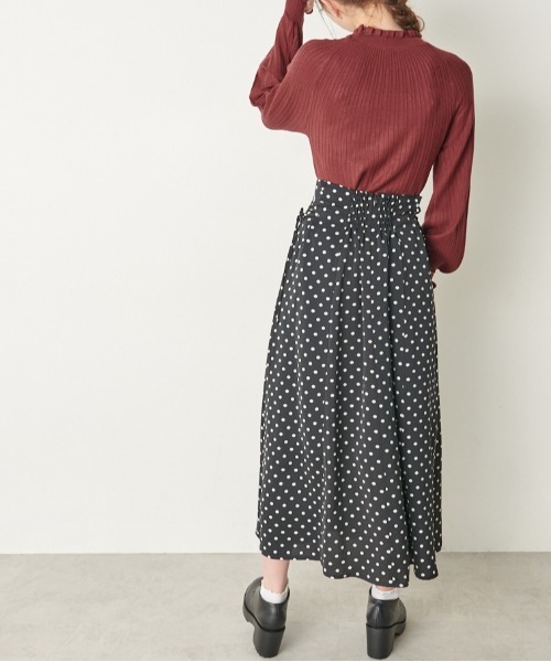 OLIVE des OLIVE（オリーブデオリーブ）の「【WEB限定】コスパ最強！秋冬の万能アイテム。求心リブフリルニット（ニット/セーター・レディース・ブラック/ダークブラウン/オフホワイト/ピンク/グリーン/ボルドー/ラベンダー・FREE）」の18枚目の写真