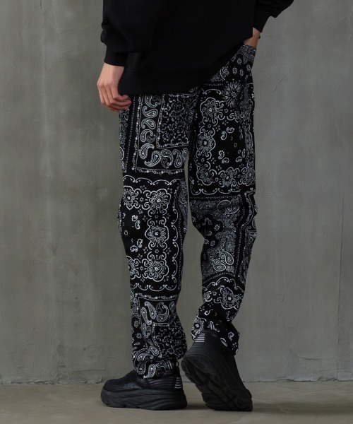 SIDEWAY STANCE（サイドウェイスタンス）の「【SIDEWAY STANCE】バルーンシルエット イージー シェフパンツ（チノパンツ・メンズ・ブラック/ベージュ/オフホワイト/カーキ/ネイビー/ブルーグレー/A・MEDIUM/LARGE/X-LARGE）」の20枚目の写真