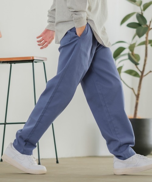 SIDEWAY STANCE（サイドウェイスタンス）の「【SIDEWAY STANCE】バルーンシルエット イージー シェフパンツ（チノパンツ・メンズ・ブラック/ベージュ/オフホワイト/カーキ/ネイビー/ブルーグレー/A・MEDIUM/LARGE/X-LARGE）」の9枚目の写真