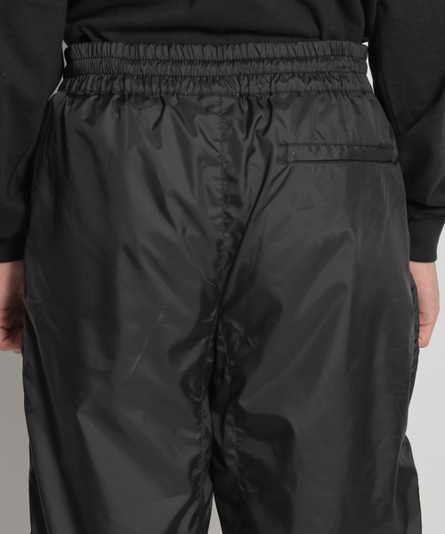 EVERLAST(スポーツ・ライフスタイル)(エバーラスト)の「【EVERLAST(エバーラスト)】サウナパンツ(その他パンツ・メンズ・ブラック/レッド・MEDIUM/LARGE)」の17枚目の写真