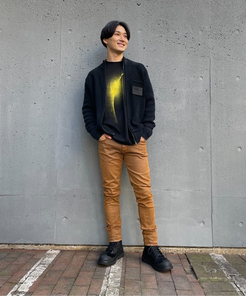 DIESEL(ディーゼル)の「メンズ ニット カーディガン フルジップ ヘリンボーン(カーディガン/ボレロ・メンズ・ブラック/カーキ・SMALL/MEDIUM/LARGE/X-LARGE/XX-LARGE/X-SMALL)」の12枚目の写真