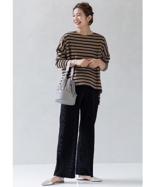 フェリシモMama(フェリシモママ)の「【たまごクラブ掲載】Moredde マタニティから産後も使える ウエストクロス仕様のプリーツパンツ(マタニティウェア/グッズ・レディース・ベージュ系その他/ブラック/グリーン・MEDIUM/LARGE/X-LARGE/XX-LARGE)」の16枚目の写真