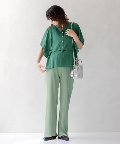 フェリシモMama(フェリシモママ)の「【たまごクラブ掲載】Moredde マタニティから産後も使える ウエストクロス仕様のプリーツパンツ(マタニティウェア/グッズ・レディース・ベージュ系その他/ブラック/グリーン・MEDIUM/LARGE/X-LARGE/XX-LARGE)」の5枚目の写真