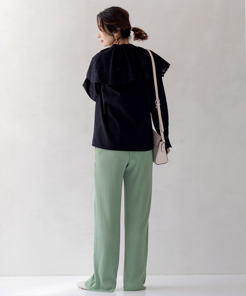 フェリシモMama(フェリシモママ)の「【たまごクラブ掲載】Moredde マタニティから産後も使える ウエストクロス仕様のプリーツパンツ(マタニティウェア/グッズ・レディース・ベージュ系その他/ブラック/グリーン・MEDIUM/LARGE/X-LARGE/XX-LARGE)」の13枚目の写真