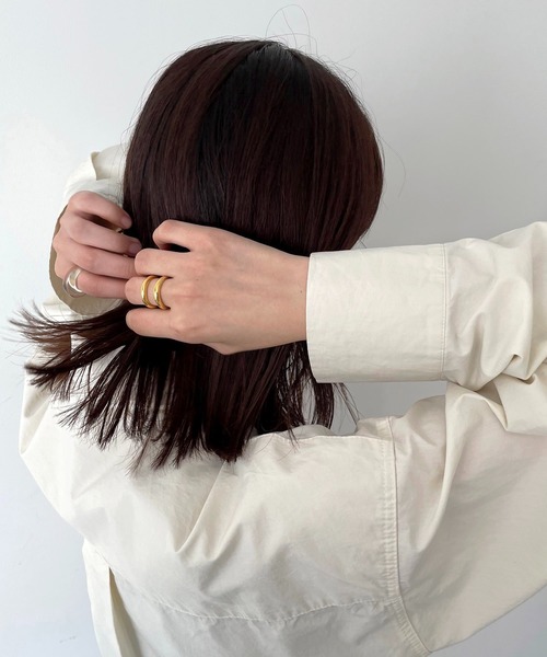 CANAL JEAN（キャナルジーン）の「Pt　ダブルラインリング（リング・レディース・シルバー/ゴールド・13）」の7枚目の写真