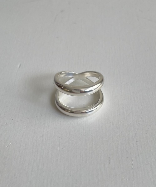 CANAL JEAN（キャナルジーン）の「Pt　ダブルラインリング（リング・レディース・シルバー/ゴールド・13）」の6枚目の写真