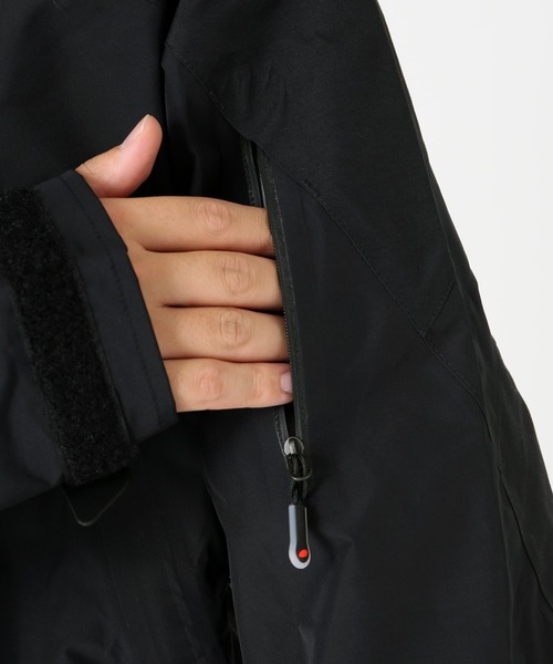 Tilak（ティラック）の「【TILAK / ティラック × JS】別注 Raptor Jacket（マウンテンパーカー・メンズ・クリアブラック・SMALL/MEDIUM/LARGE/X-LARGE）」の11枚目の写真