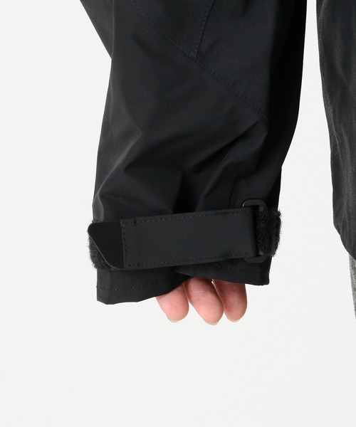 Tilak（ティラック）の「【TILAK / ティラック × JS】別注 Raptor Jacket（マウンテンパーカー・メンズ・クリアブラック・SMALL/MEDIUM/LARGE/X-LARGE）」の6枚目の写真