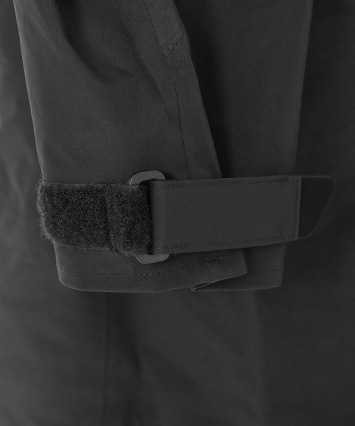 Tilak（ティラック）の「【TILAK / ティラック × JS】別注 Raptor Jacket（マウンテンパーカー・メンズ・クリアブラック・SMALL/MEDIUM/LARGE/X-LARGE）」の8枚目の写真