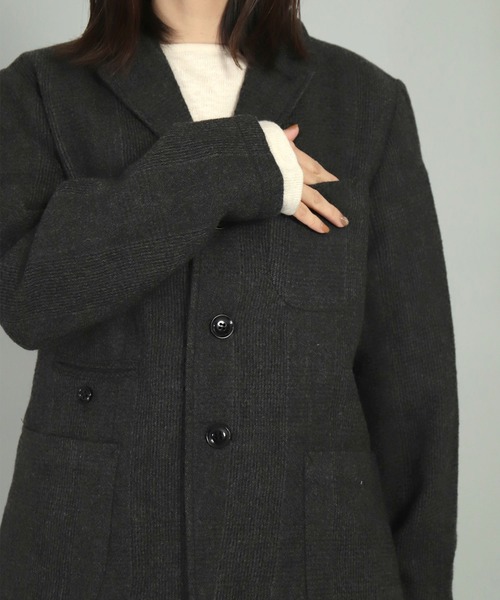 OMNIGOD（オムニゴッド）の「[OMNIGOD womens / オムニゴッド] 縮絨ウール オフィサージャケット（テーラードジャケット・レディース・チャコールグレー/ブラウン・2/3）」の9枚目の写真