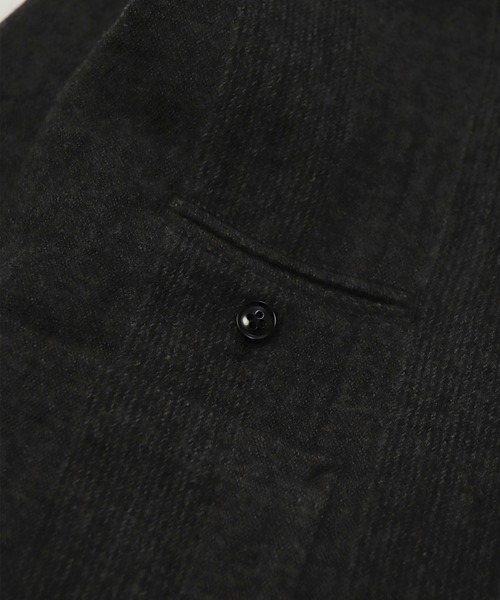 OMNIGOD（オムニゴッド）の「[OMNIGOD womens / オムニゴッド] 縮絨ウール オフィサージャケット（テーラードジャケット・レディース・チャコールグレー/ブラウン・2/3）」の18枚目の写真