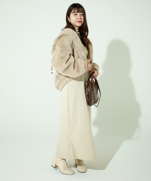 CORNERS(コーナーズ)の「ショート丈ファーブルゾン(ブルゾン・レディース・アイボリー/スミクロ/ベージュ/スモークピンク・M/L)」の20枚目の写真