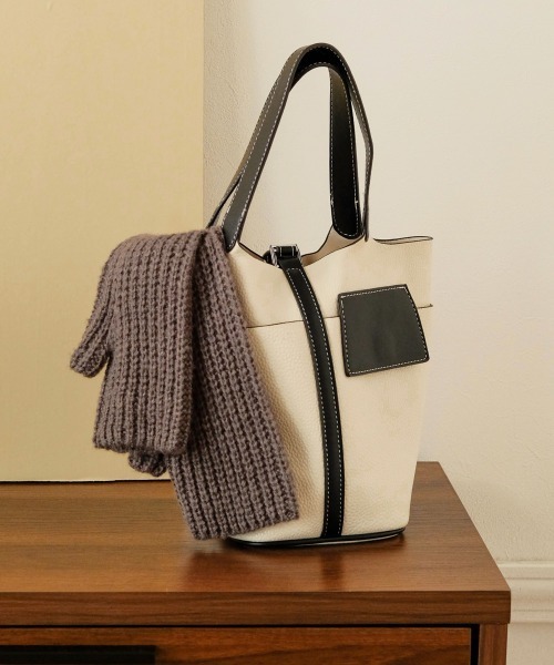 Bab（バブ）の「配色ステッチハンドバッグ（ハンドバッグ・レディース・ブラック/アイボリー/キャメル/ライトグリーン/ブラック系その他/ベージュ・ONESIZE）」の4枚目の写真