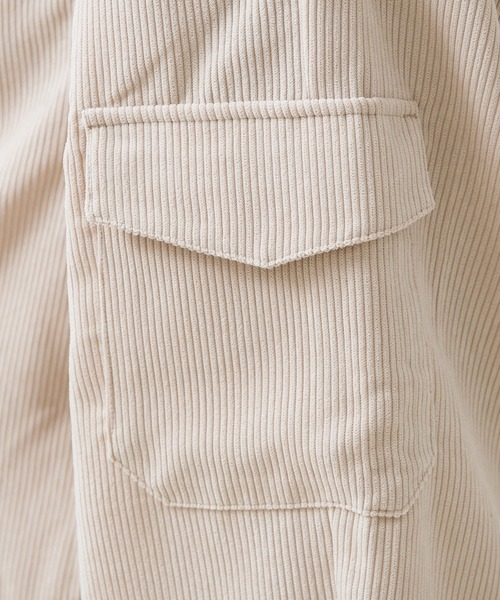 PairPair（ペアペア）の「コーデュロイバルーンパンツ(ユニセックス)（その他パンツ・レディース・グリーン/アイボリー/モカ/グレイッシュブルー・MEDIUM/LARGE）」の16枚目の写真